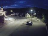 04 : 04