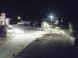 03 : 00