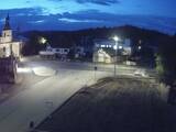 04 : 48