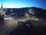 05 : 16