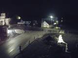 03 : 12