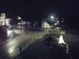 03 : 20