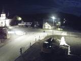 23 : 52