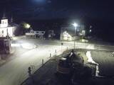 22 : 28