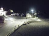 23 : 48