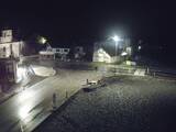 01 : 52