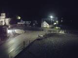 04 : 00