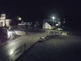 04 : 32