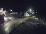 03 : 24