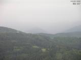 18 : 09