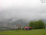 08 : 57
