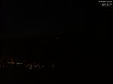 03 : 05