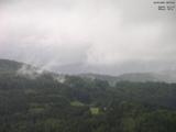 16 : 57