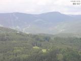 15 : 57