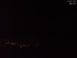 23 : 05