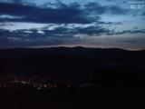 03 : 49