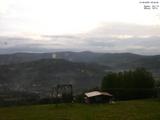 05 : 49