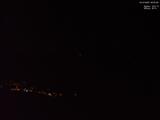 02 : 05