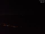 02 : 33