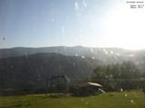06 : 23