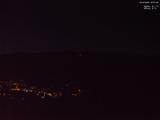 22 : 57