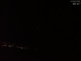 02 : 05