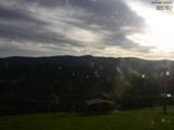06 : 37