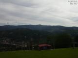 09 : 01