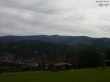 09 : 05