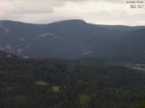 17 : 57