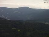 18 : 23