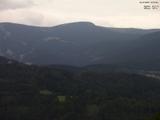 18 : 37