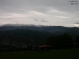 06 : 57