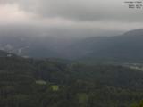 17 : 09