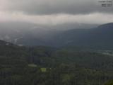 17 : 57