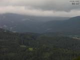 18 : 09
