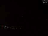 02 : 33