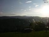 06 : 33