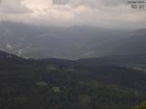 15 : 53