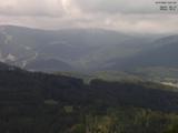16 : 01