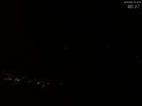 03 : 33