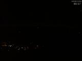 04 : 33
