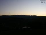 06 : 11