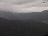 14 : 45