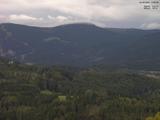 17 : 45