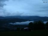 06 : 45