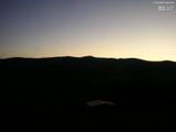 06 : 03