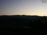 06 : 15