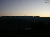 06 : 19