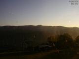 06 : 51